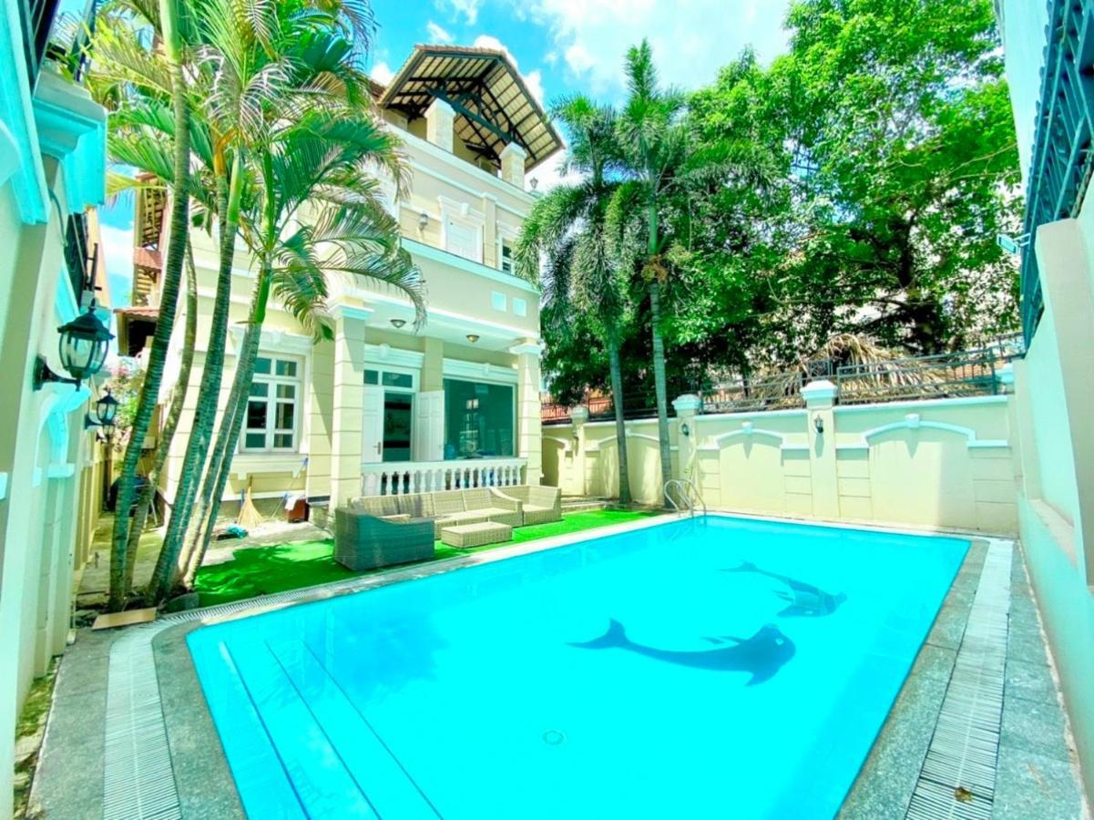 Gem 15, Biet Thu 8 Phong Ngu Lon, Ho Boi Lon Villa