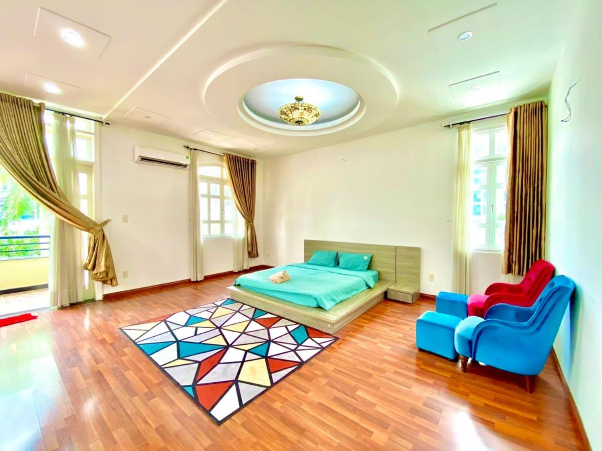 Villa Gem 15, Biet Thu 8 Phong Ngu Lon, Ho Boi Lon